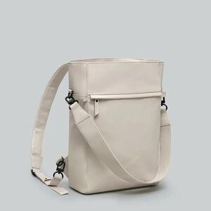 Chic Cream Shoulder Bag